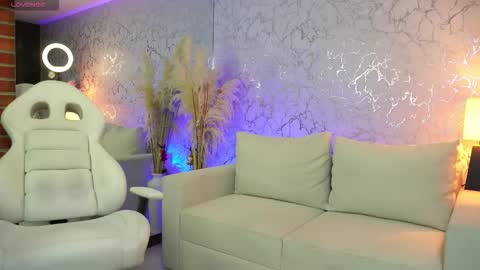 Diego online show from 02/20/26, 01:22