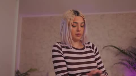 Thea online show from 02/26/26, 05:12