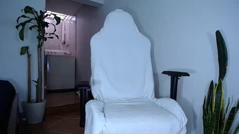 MaSSimo online show from 02/04/25, 06:49