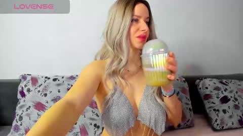 Snapshot of diamondkay_ chatting on 03/02/25, 06:37 diamondkay_ online show from 03/02/25, 06:37