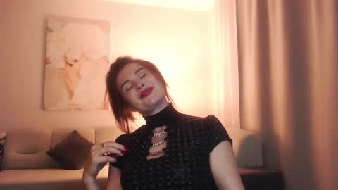 Diana DeLua online show from 09/13/25, 04:29