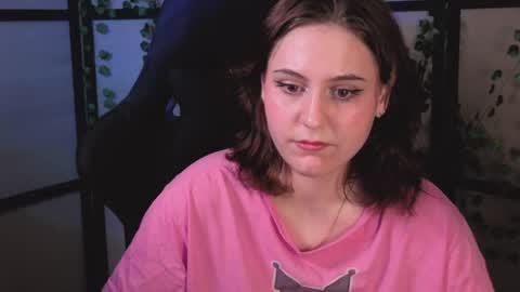 Snapshot of diana_floweri chatting on 05/17/26, 12:12 Diana online show from 05/17/26, 12:12