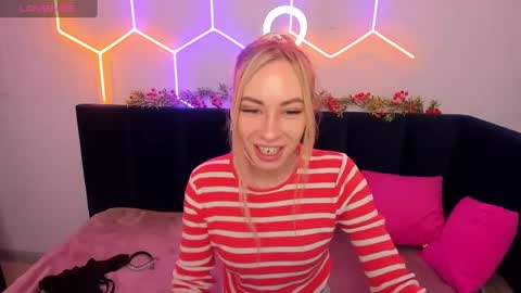 Diana  online show from 12/31/24, 01:47