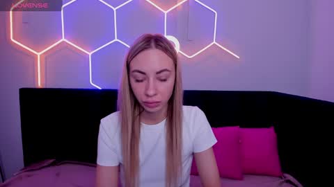 Diana  online show from 01/19/25, 08:50