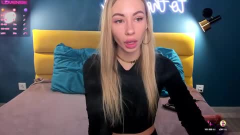 Diana  online show from 01/25/25, 08:53