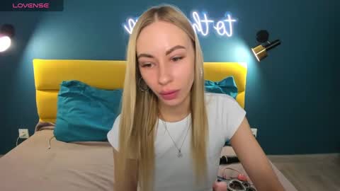 Diana  online show from 01/26/25, 08:46