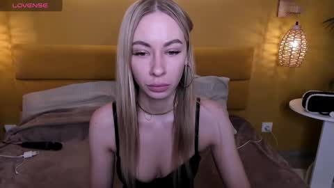 Diana  online show from 02/09/25, 08:44