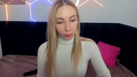 Diana  online show from 02/12/25, 08:59