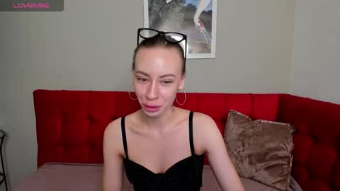 Diana  online show from 09/22/25, 02:02