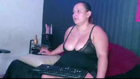 Diana Lozano online show from 02/24/25, 03:09