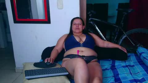 Snapshot of diana_lozano chatting on 07/15/26, 07:35 Diana Lozano online show from 07/15/26, 07:35