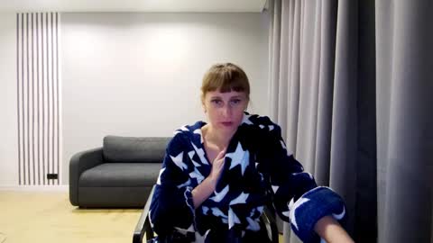 diana_meridor online show from 12/28/24, 06:39