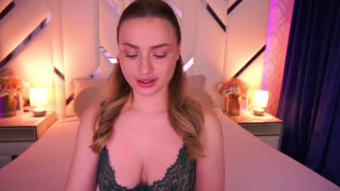 diana_nova online show from 04/21/26, 12:44