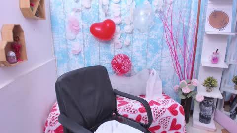 Diana online show from 02/14/25, 02:54