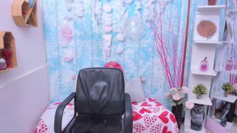 Diana online show from 02/15/25, 01:42