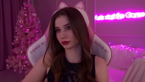 Diana online show from 12/18/24, 12:43