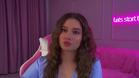 Diana online show from 11/13/25, 07:02