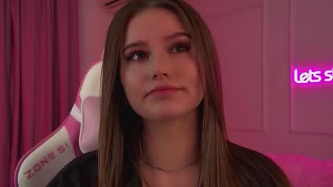 Diana online show from 02/08/26, 06:11