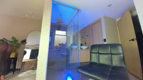 dianac1998 online show from 04/07/26, 05:24