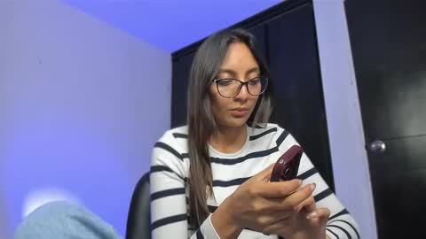 dianadirty1 online show from 11/12/25, 02:23