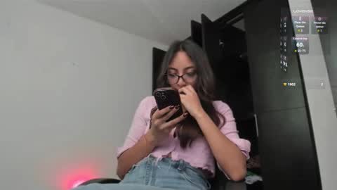 dianadirty1 online show from 12/15/25, 08:24