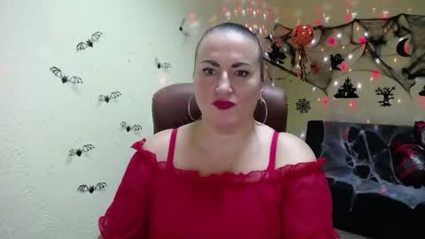 Diana online show from 10/22/25, 05:45