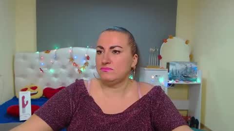 Diana online show from 11/19/25, 06:35