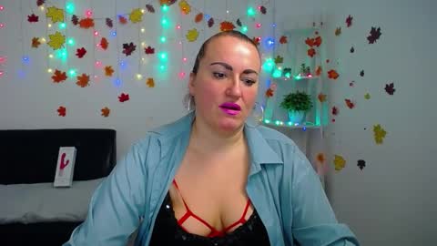 Diana online show from 12/03/25, 07:23