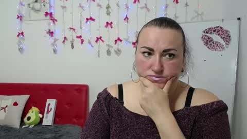 Diana online show from 04/20/26, 05:43