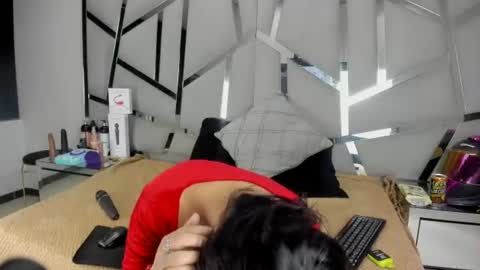 dianarous online show from 06/12/26, 04:11
