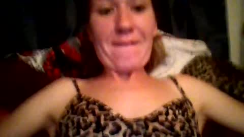 dianarussell864 online show from 11/05/25, 04:45