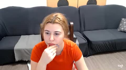 dianasmiey7 online show from 01/13/25, 09:20