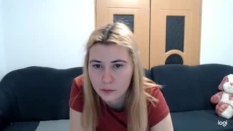 dianasmiey7 online show from 03/06/25, 05:43