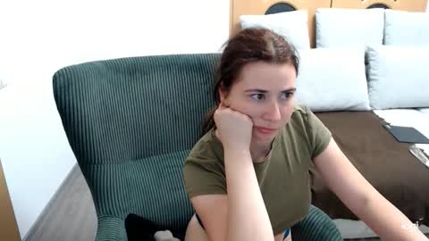 dianasmiey7 online show from 09/11/25, 08:20