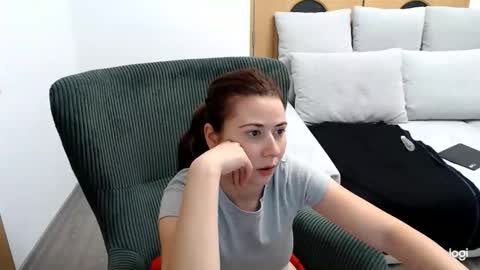 dianasmiey7 online show from 09/14/25, 08:08