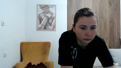 Snapshot of dianasmiey7 chatting on 05/26/26, 07:15 dianasmiey7 online show from 05/26/26, 07:15