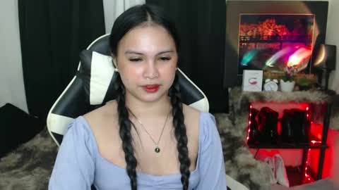 Snapshot of diane_intownx chatting on 01/19/25, 09:33 Diane online show from 01/19/25, 09:33