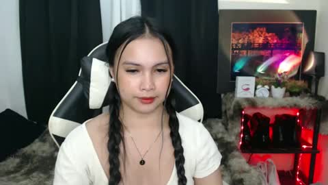 Snapshot of diane_intownx chatting on 01/19/25, 12:39 Diane online show from 01/19/25, 12:39