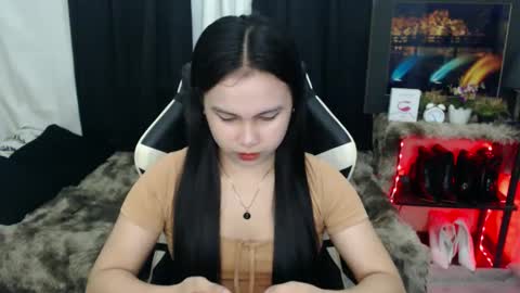 Snapshot of diane_intownx chatting on 01/28/25, 10:56 Diane online show from 01/28/25, 10:56