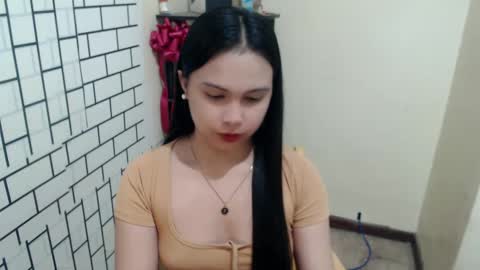 Snapshot of diane_intownx chatting on 02/05/25, 10:41 Diane online show from 02/05/25, 10:41