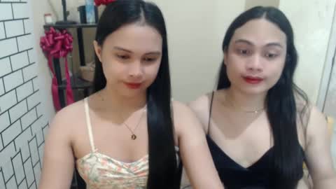 Snapshot of diane_intownx chatting on 02/18/25, 12:49 Diane online show from 02/18/25, 12:49