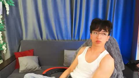 Adam online show from 02/05/26, 04:00