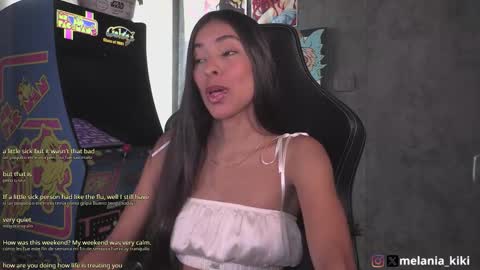 Melania   -    online show from 12/15/25, 08:35