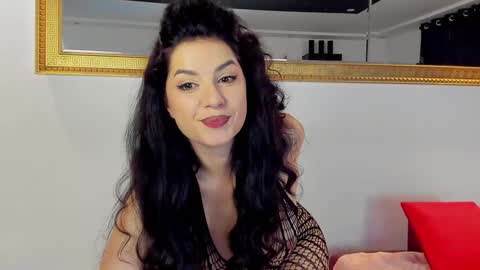 Dianne online show from 11/29/25, 01:52