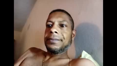 Snapshot of diannemurugan1 chatting on 04/20/26, 04:04 diannemurugan1 online show from 04/20/26, 04:04