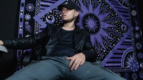 DICAPRIO online show from 01/29/25, 07:00