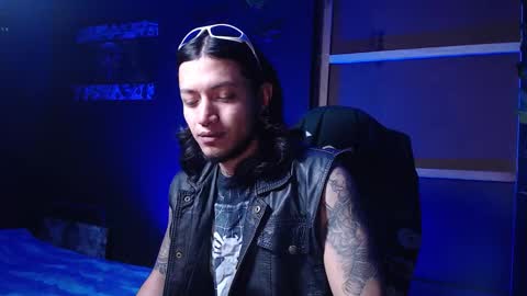 DICAPRIO online show from 02/02/26, 07:18