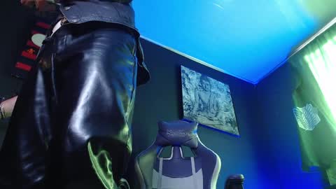 DICAPRIO online show from 04/01/26, 01:41