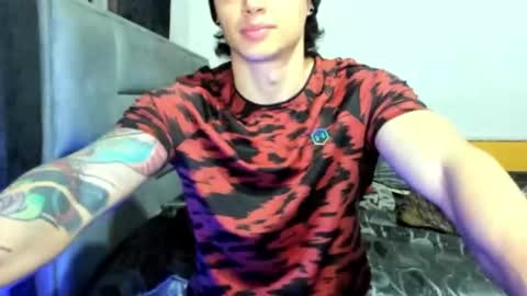 Snapshot of dick_demon_1 chatting on 02/15/25, 12:26 jhon online show from 02/15/25, 12:26