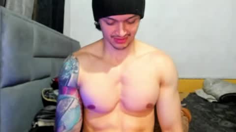 jhon online show from 04/07/26, 01:06